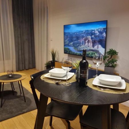 Premium Apartments Rzeszow Gold エクステリア 写真